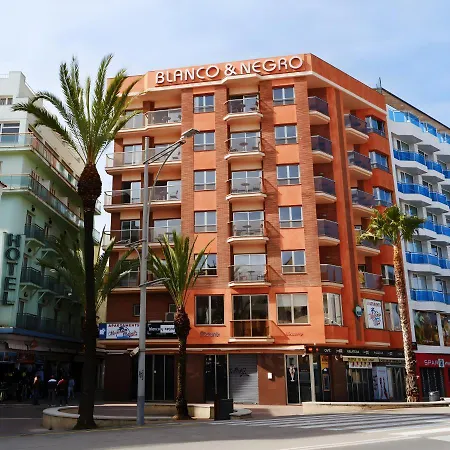 Marina - Sea Views In The Heart Of Lloret Apartmán Lloret de Mar