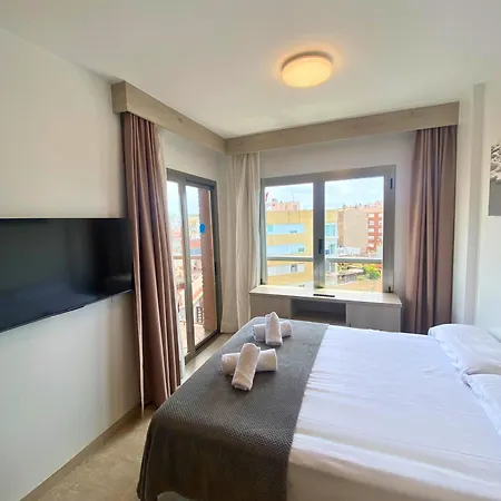 Marina - Sea Views In The Heart Of Lloret * Lloret de Mar